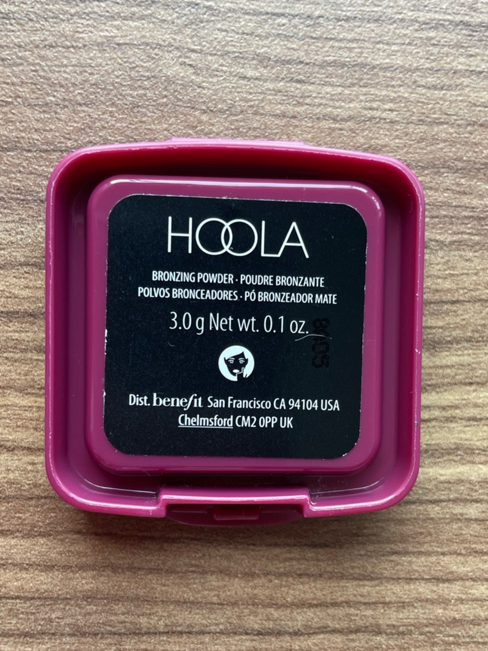 Benefit Hoola Bronzing Powder - Picture 3 of 3